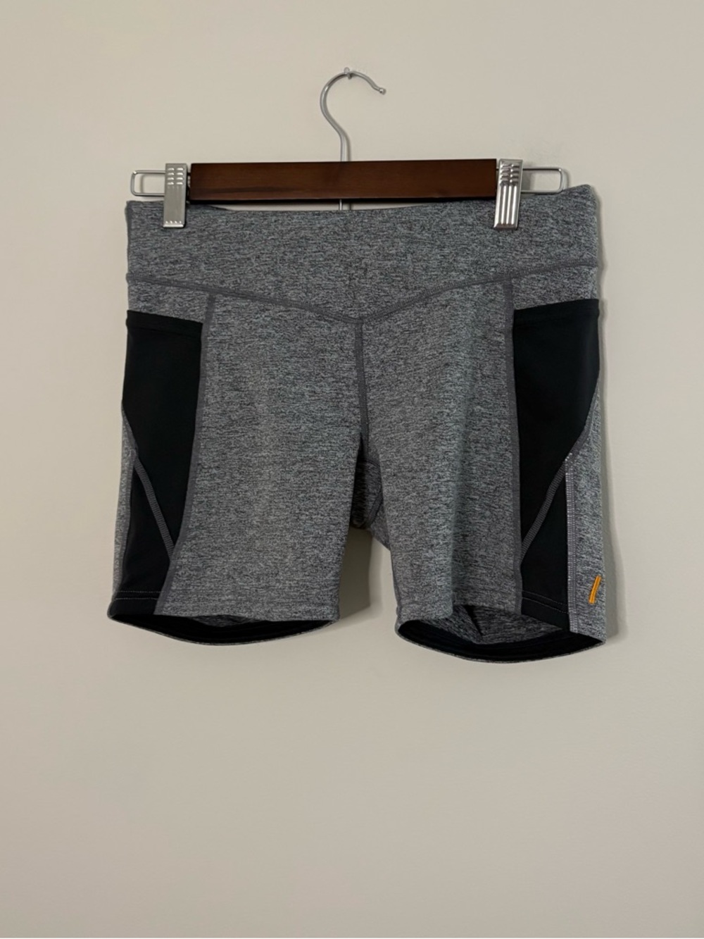 Lucy Women’s Small Grey Compression Shorts Small Key Pocket Sporty Gym Running